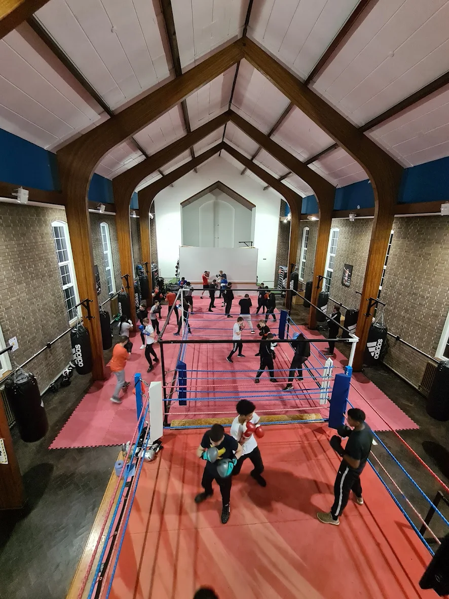 Winchester Avenue College