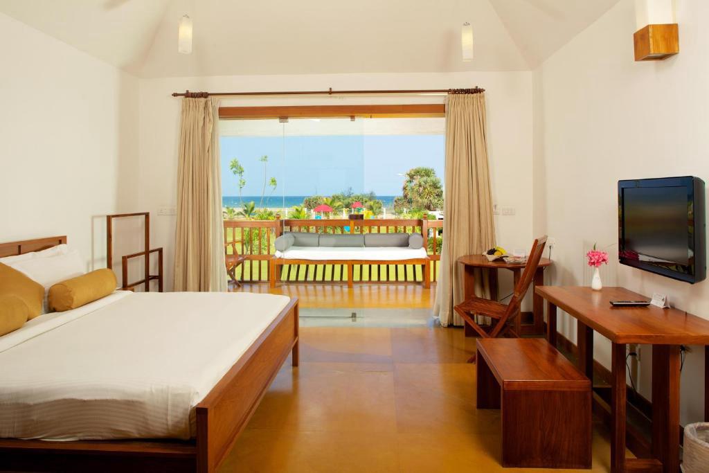 Deluxe Sea View Room