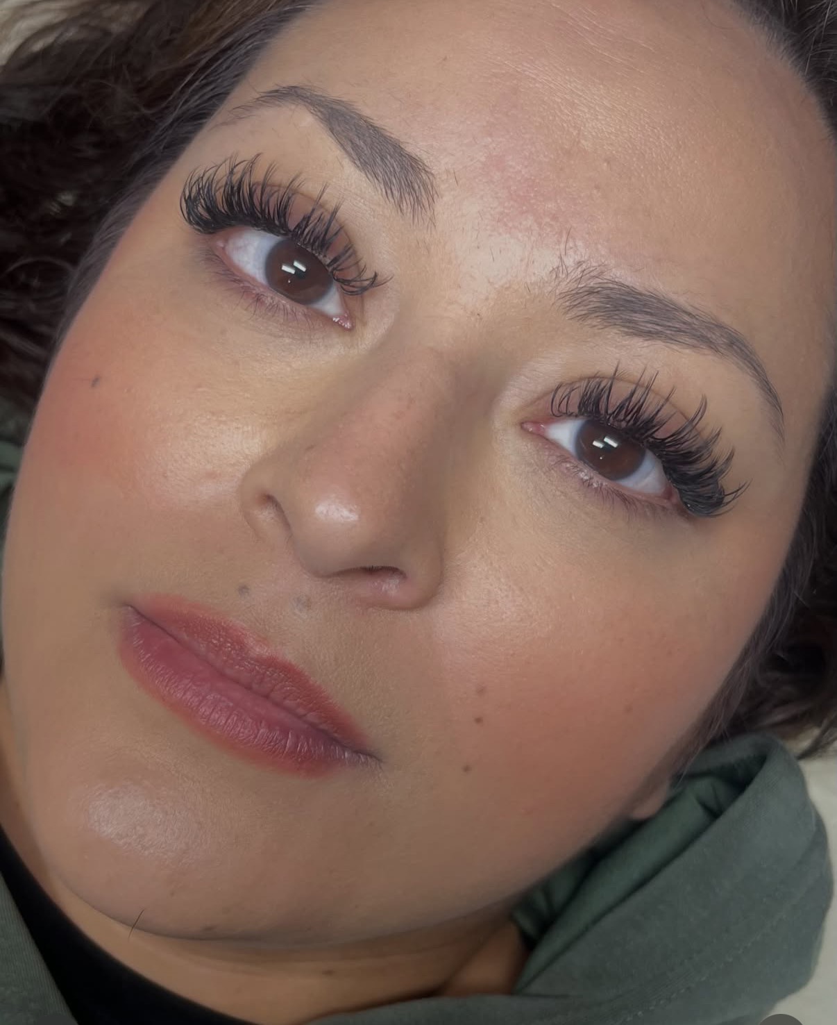 Wispy wet lash set in Lakewood, CO