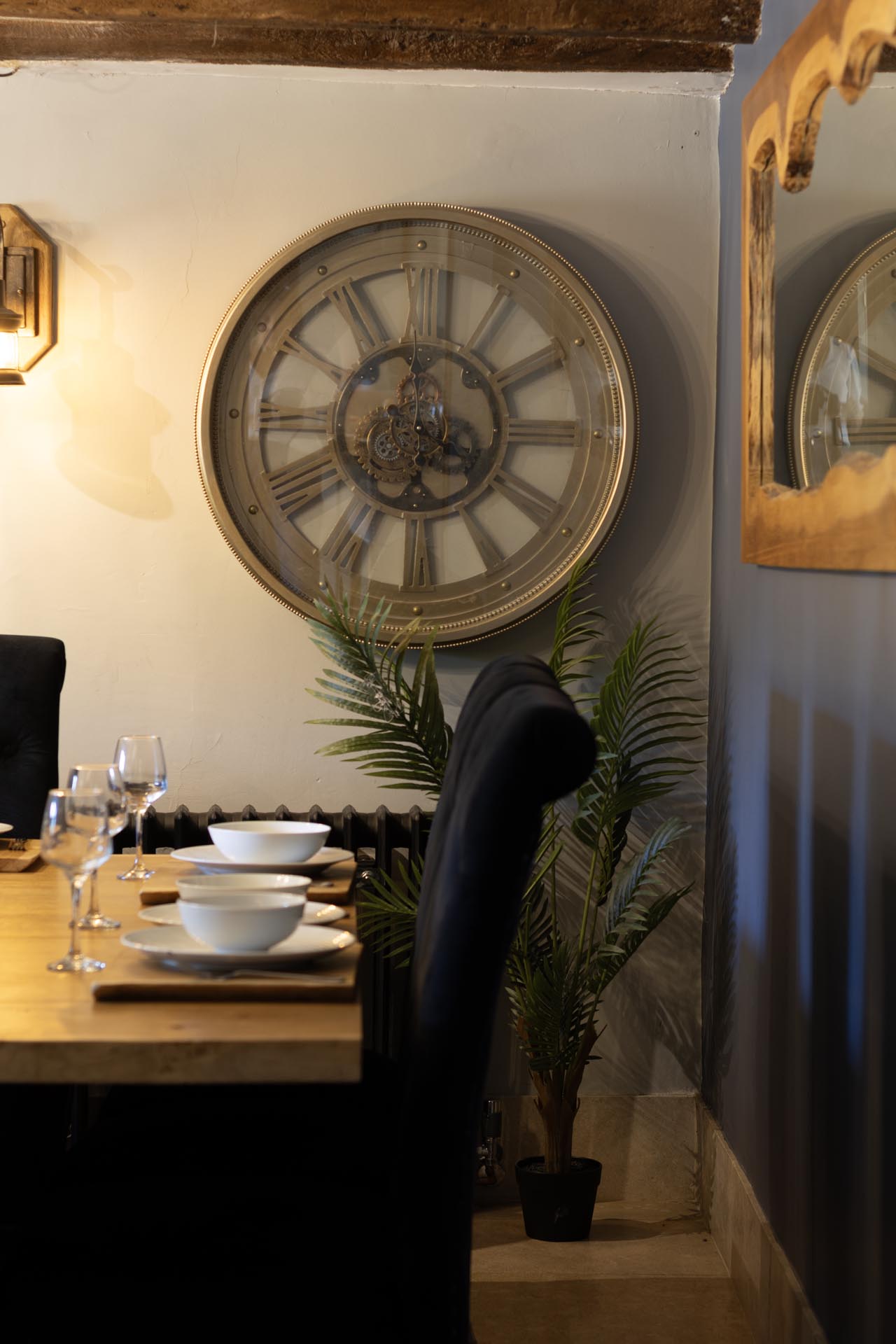 5* Cotswold Chocolate Box Manor House photo 22