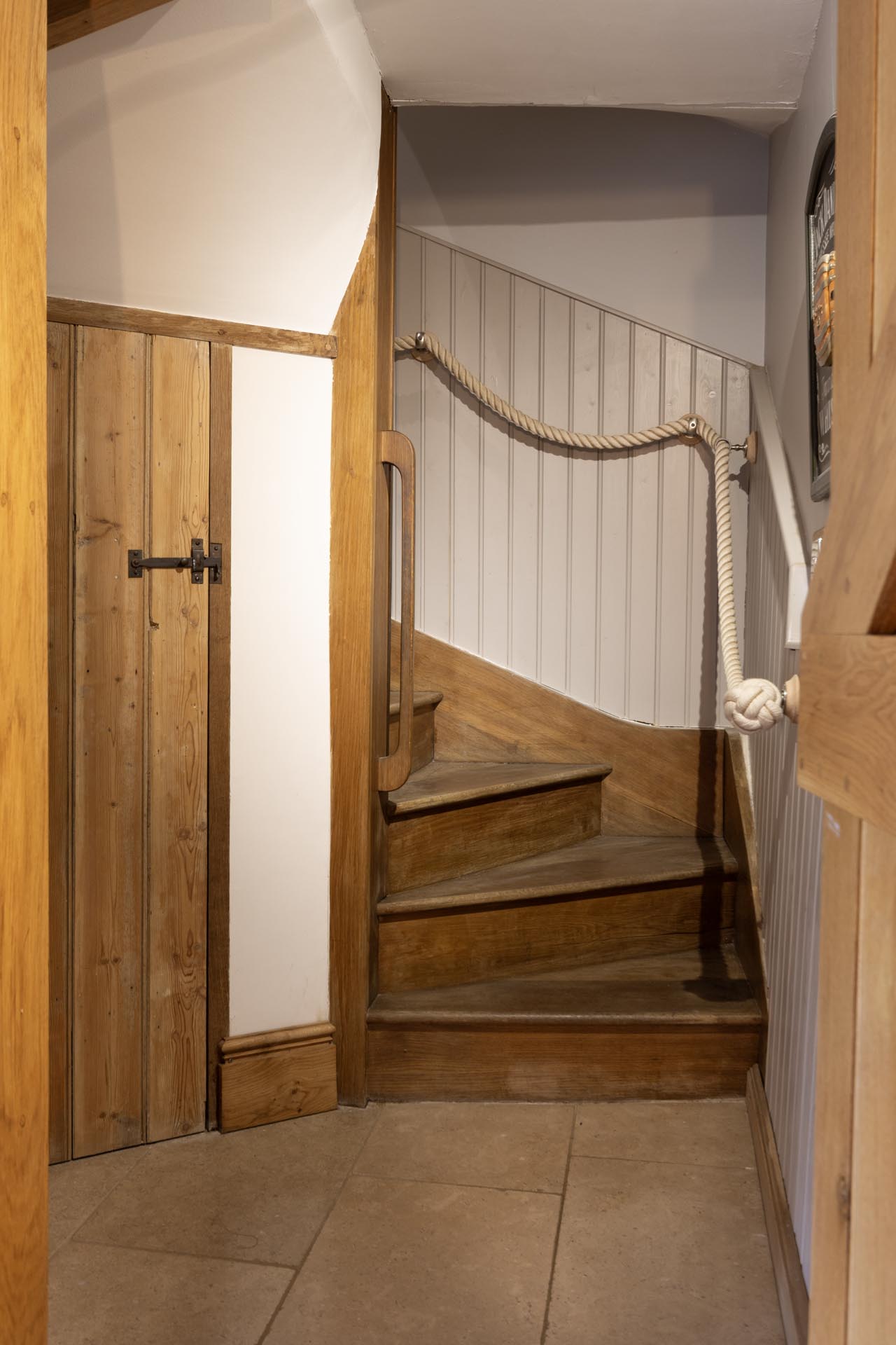 5* Cotswold Chocolate Box Manor House photo 24