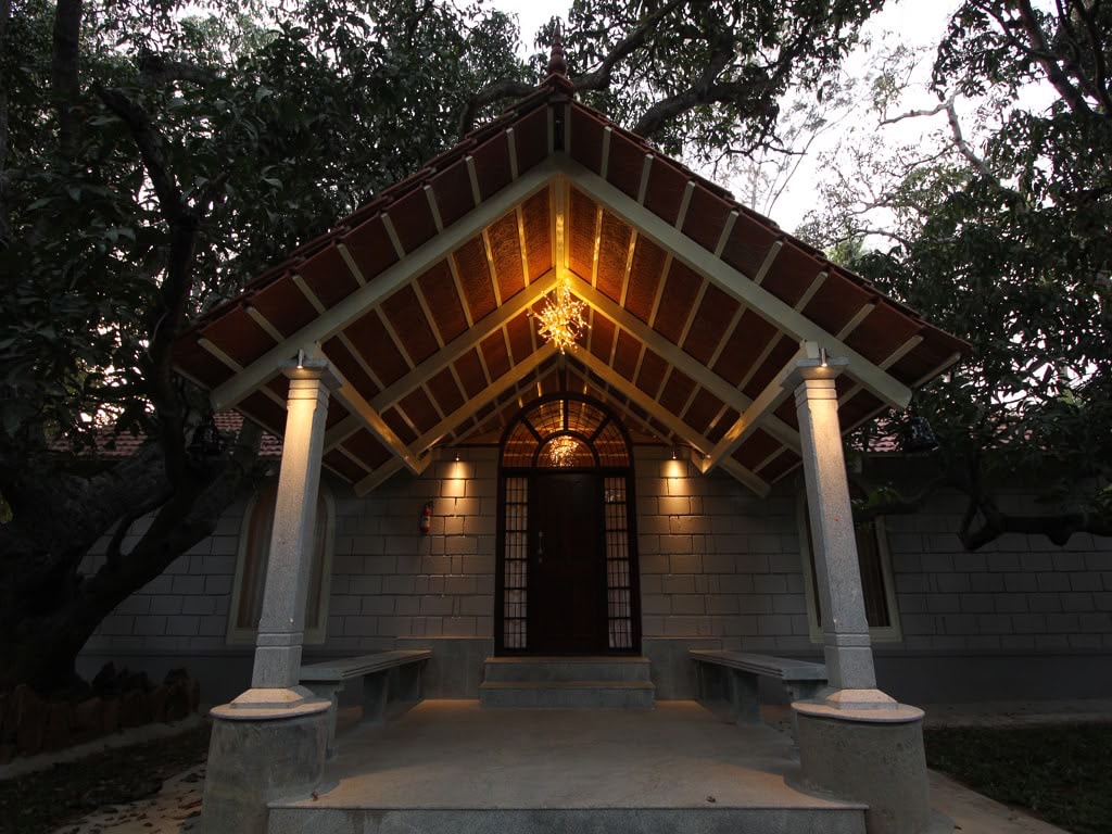Royal Cottage