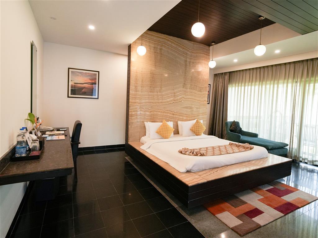 Grandeur Suite — Abode Executive Lounge Access