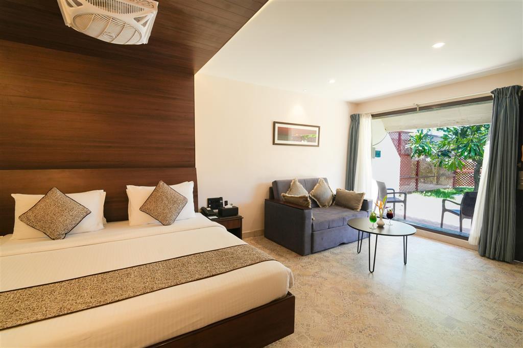 Deluxe Seaside Room with Private Sit-out