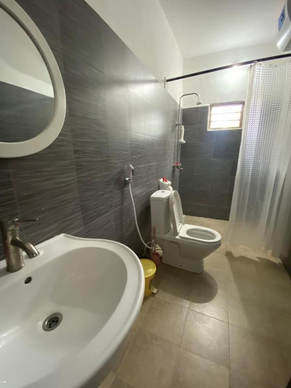 En-suite Bathroom